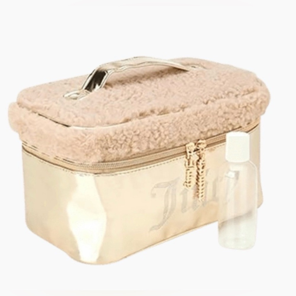 JUICY COUTURE SHERPA LOGO METALLIC TRAIN CASE WITH TOILETRY BOTTLE